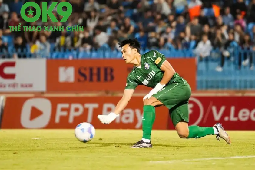 Theo như thông báo mới nhất thì Tiến Dũng đã bị đứt dây chằng